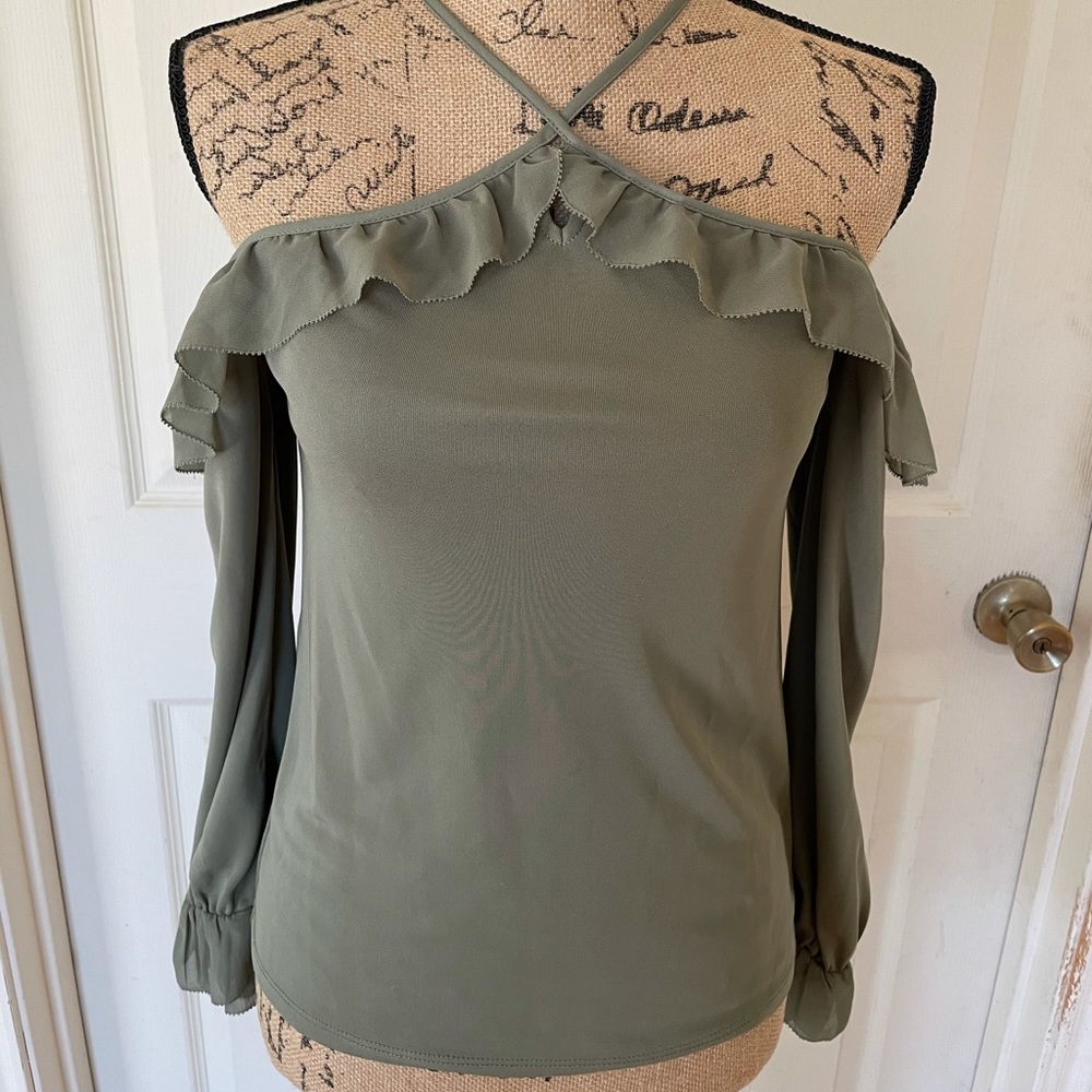 XXS WHBM off the shoulder top